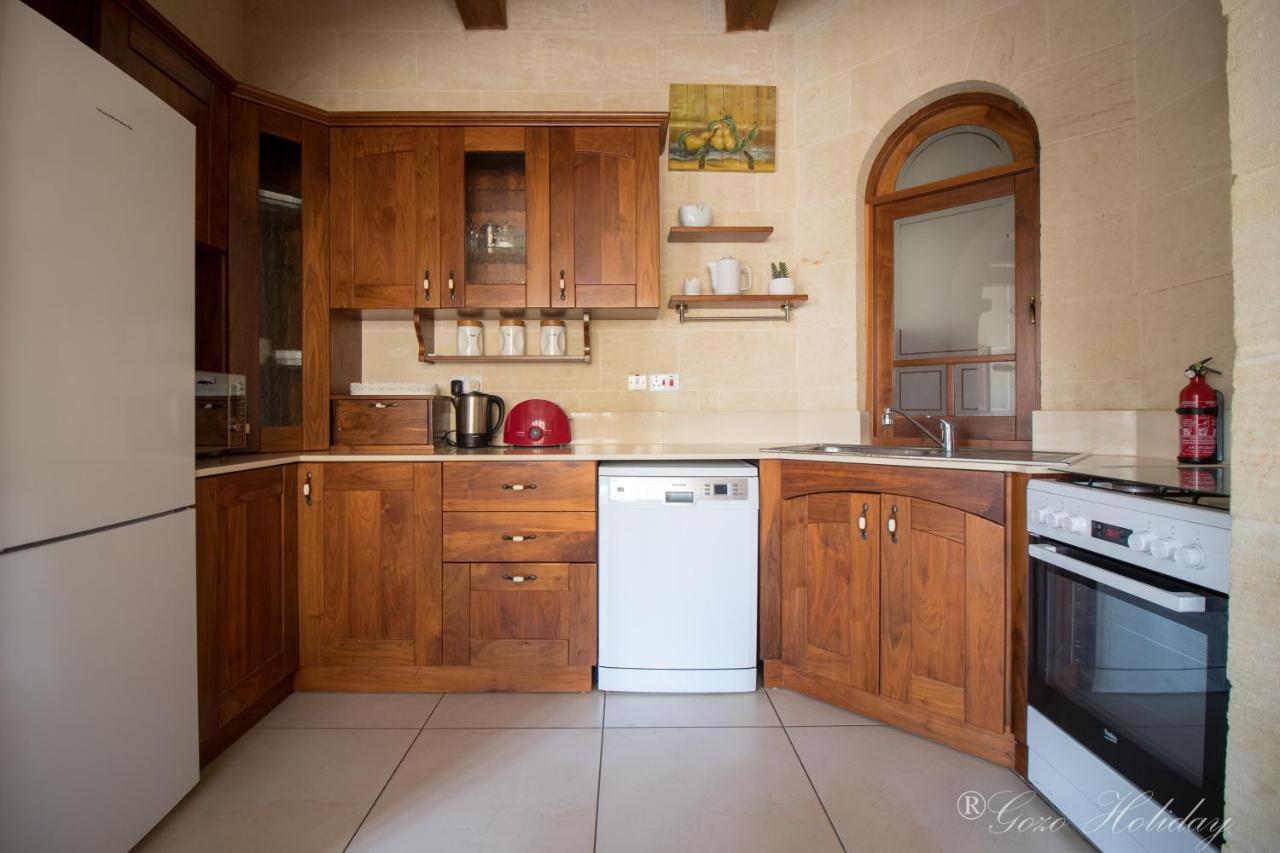 Mandolina Casa Hotel Gharb  Bagian luar foto